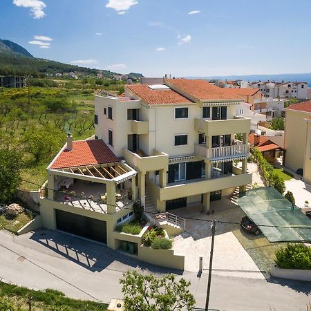 Apartments Leon Подстрана Екстериор снимка